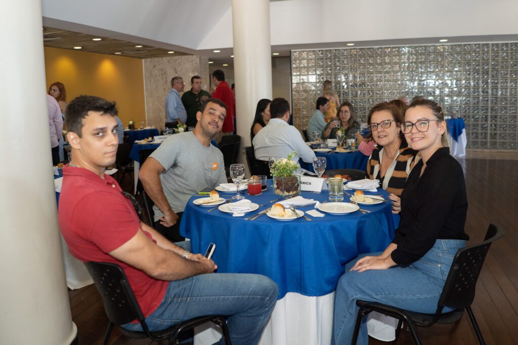 Almoço de Confraternização presta homenagem aos 50 anos da Geomecânica almoco de confraternizacao presta homenagem aos 50 anos da geomecanica almoco de confraternizacao presta homenagem aos 50 anos da geomecanica 73