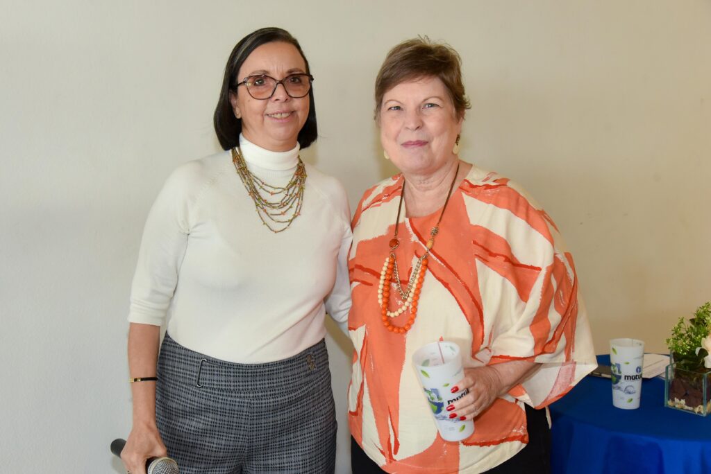 ABEA é homenageada no Almoço do Clube 15 ABEA é homenageada no Almoço do Clube abea e homenageada no almoco do clube abea e homenageada no almoco do clube 14