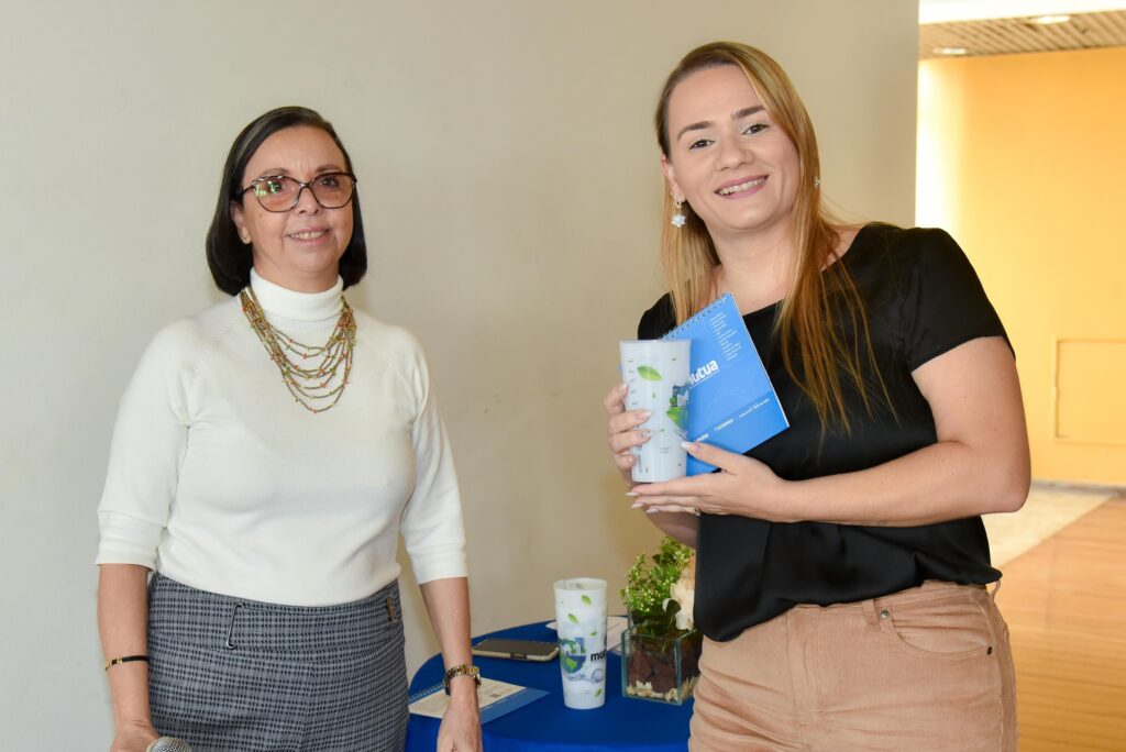 ABEA é homenageada no Almoço do Clube 17 ABEA é homenageada no Almoço do Clube abea e homenageada no almoco do clube abea e homenageada no almoco do clube 16