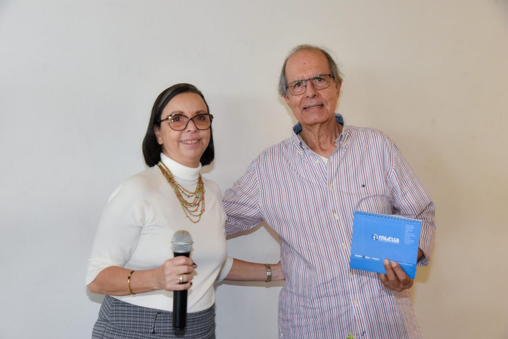 ABEA é homenageada no Almoço do Clube 19 ABEA é homenageada no Almoço do Clube abea e homenageada no almoco do clube abea e homenageada no almoco do clube 18