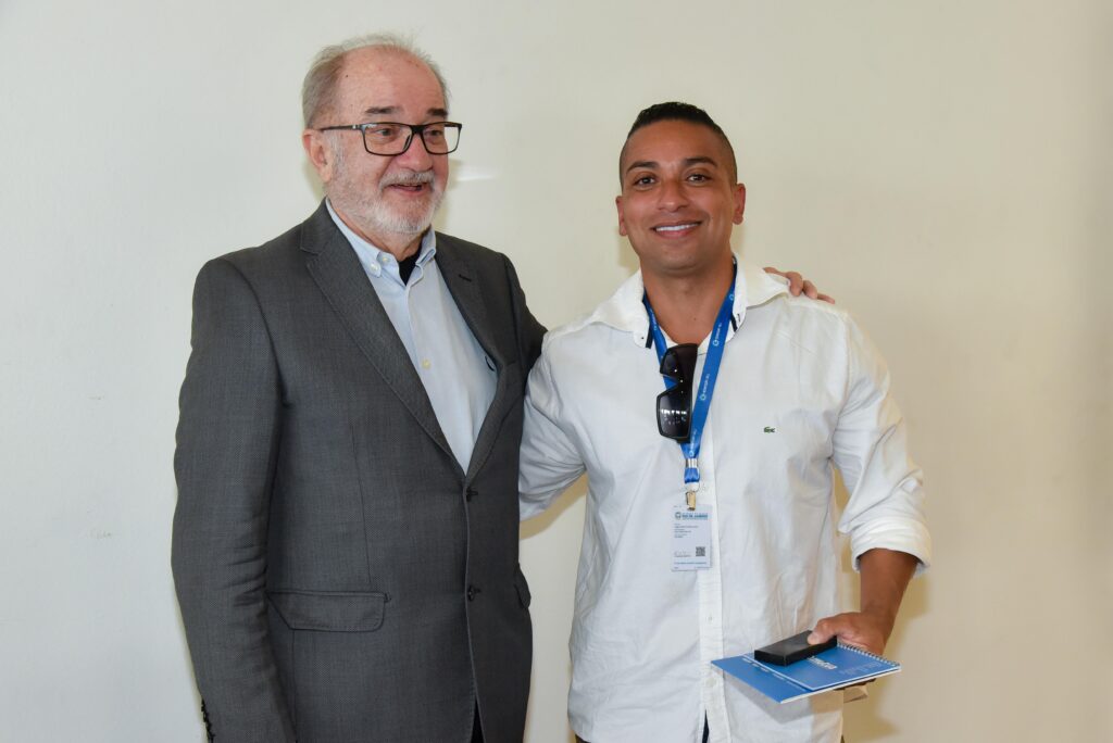 ABEA é homenageada no Almoço do Clube 24 ABEA é homenageada no Almoço do Clube abea e homenageada no almoco do clube abea e homenageada no almoco do clube 23