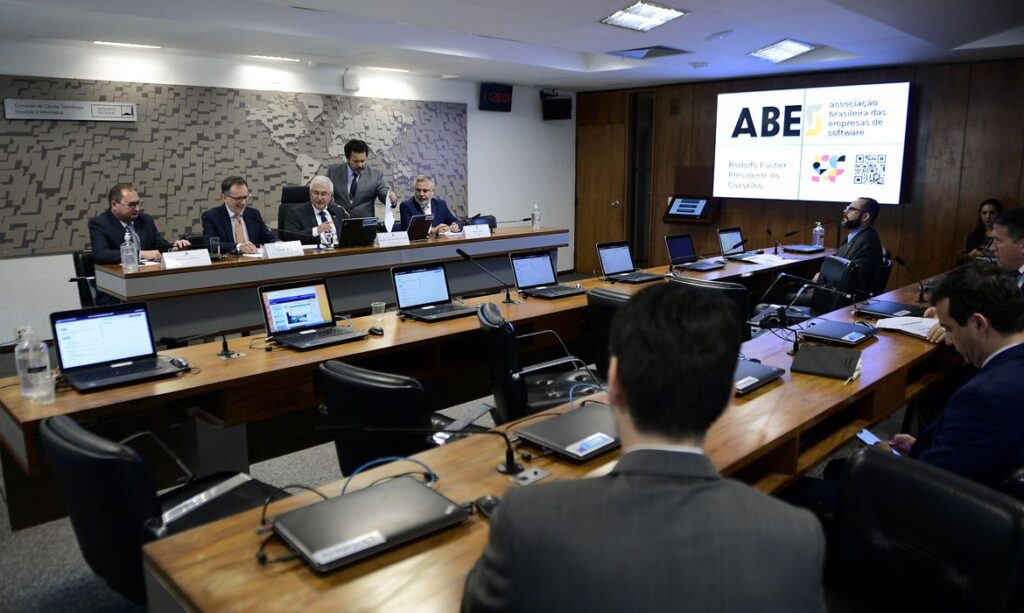 TI quer ser incluída na alíquota diferenciada na reforma tributária 3 TI quer ser incluída na alíquota diferenciada na reforma tributária ti quer ser incluida na aliquota diferenciada na reforma tributaria ti quer ser incluida na aliquota diferenciada na reforma tributaria 1