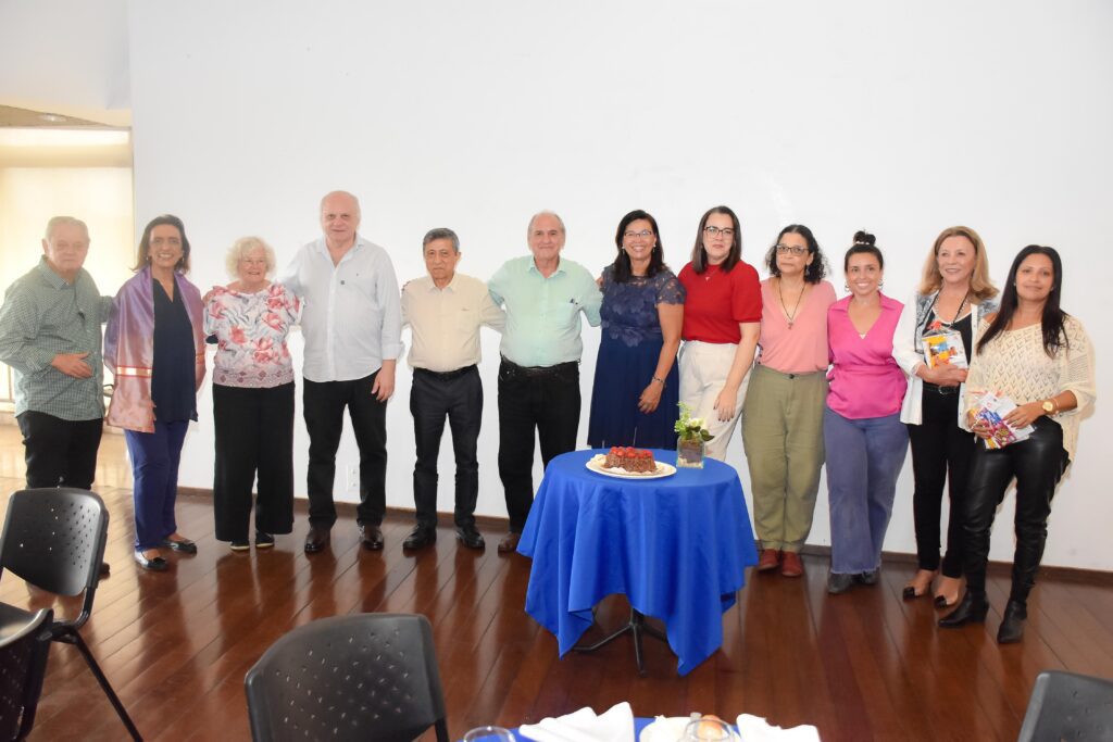 Almoço do Clube presta homenagem às mulheres 1 Almoço do Clube presta homenagem às mulheres almoco do clube presta homenagem as mulheres almoco do clube presta homenagem as mulheres