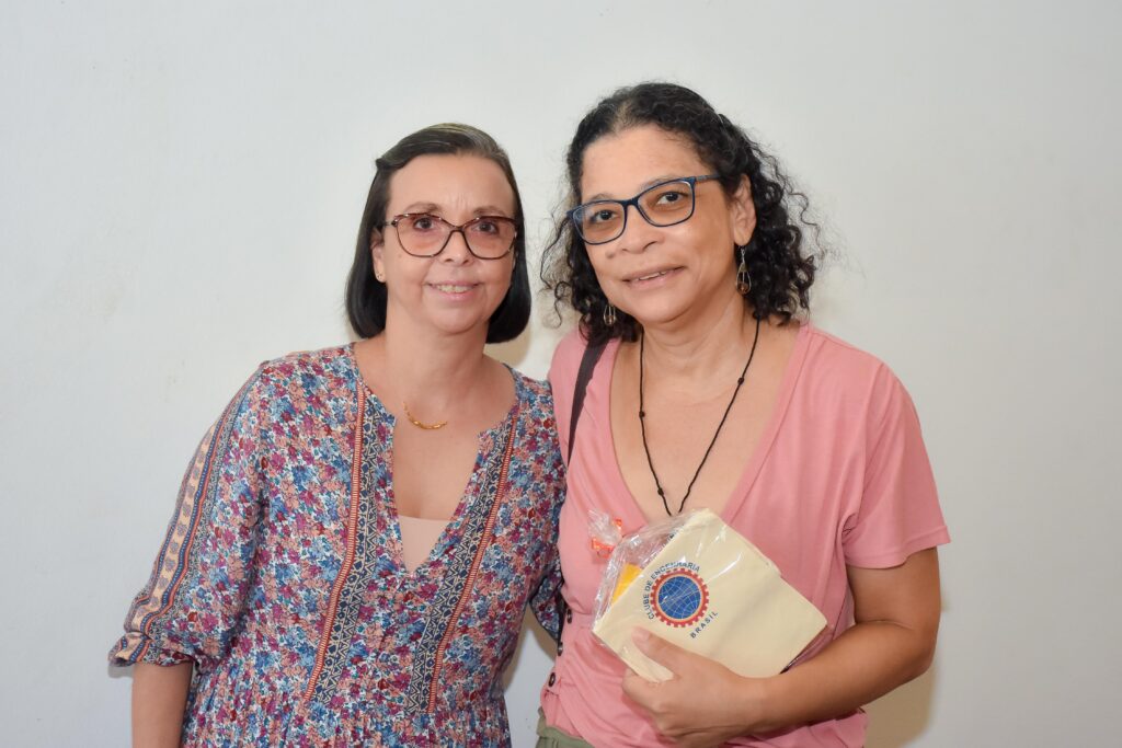 Almoço do Clube presta homenagem às mulheres 21 Almoço do Clube presta homenagem às mulheres almoco do clube presta homenagem as mulheres almoco do clube presta homenagem as mulheres 20