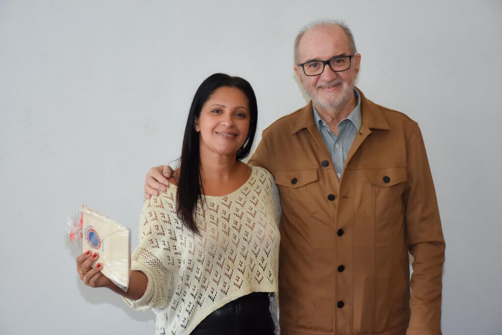Almoço do Clube presta homenagem às mulheres 22 Almoço do Clube presta homenagem às mulheres almoco do clube presta homenagem as mulheres almoco do clube presta homenagem as mulheres 21