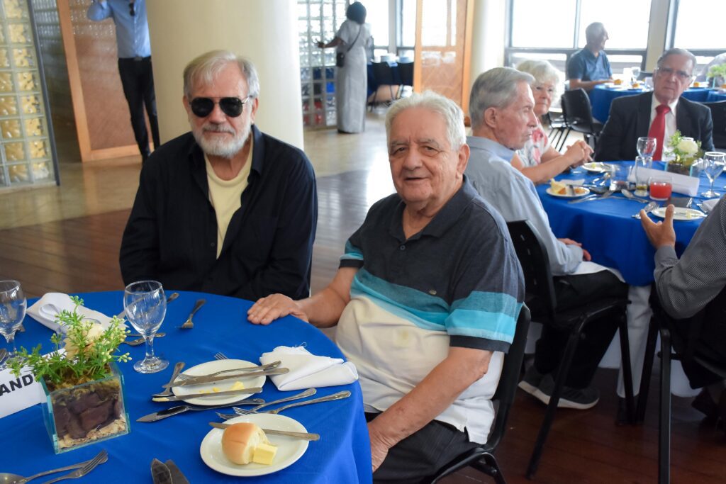 Almoço do Clube presta homenagem às mulheres 50 Almoço do Clube presta homenagem às mulheres almoco do clube presta homenagem as mulheres almoco do clube presta homenagem as mulheres 49