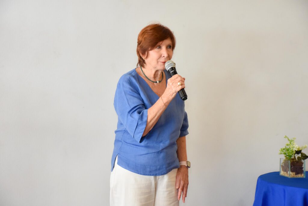 Almoço do Clube presta homenagem às mulheres 65 Almoço do Clube presta homenagem às mulheres almoco do clube presta homenagem as mulheres almoco do clube presta homenagem as mulheres 68