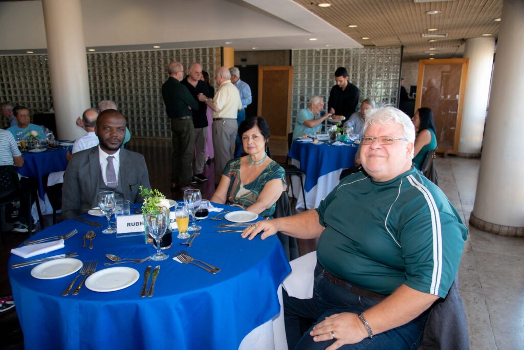 Almoço do Clube homenageia os 150 anos da Escola Politécnica da UFRJ 6 Almoço do Clube homenageia os 150 anos da Escola Politécnica da UFRJ f45 6734 1