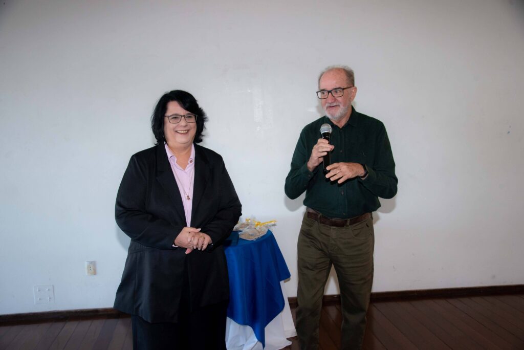 Almoço do Clube homenageia os 150 anos da Escola Politécnica da UFRJ 12 Almoço do Clube homenageia os 150 anos da Escola Politécnica da UFRJ f45 6750 1