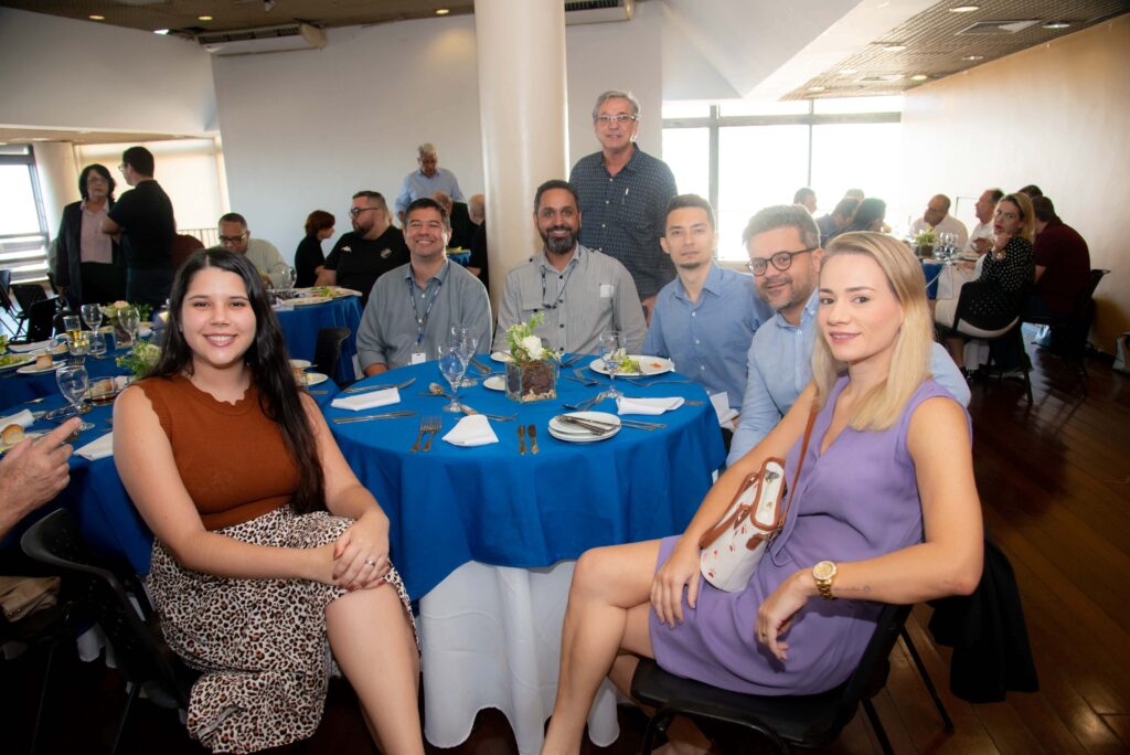 Almoço do Clube homenageia os 150 anos da Escola Politécnica da UFRJ 15 Almoço do Clube homenageia os 150 anos da Escola Politécnica da UFRJ f45 6788 1