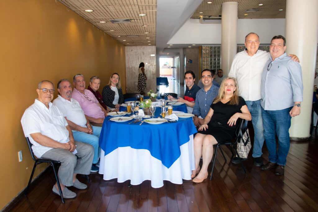 Almoço do Clube homenageia os 150 anos da Escola Politécnica da UFRJ 24 Almoço do Clube homenageia os 150 anos da Escola Politécnica da UFRJ f45 6812 1