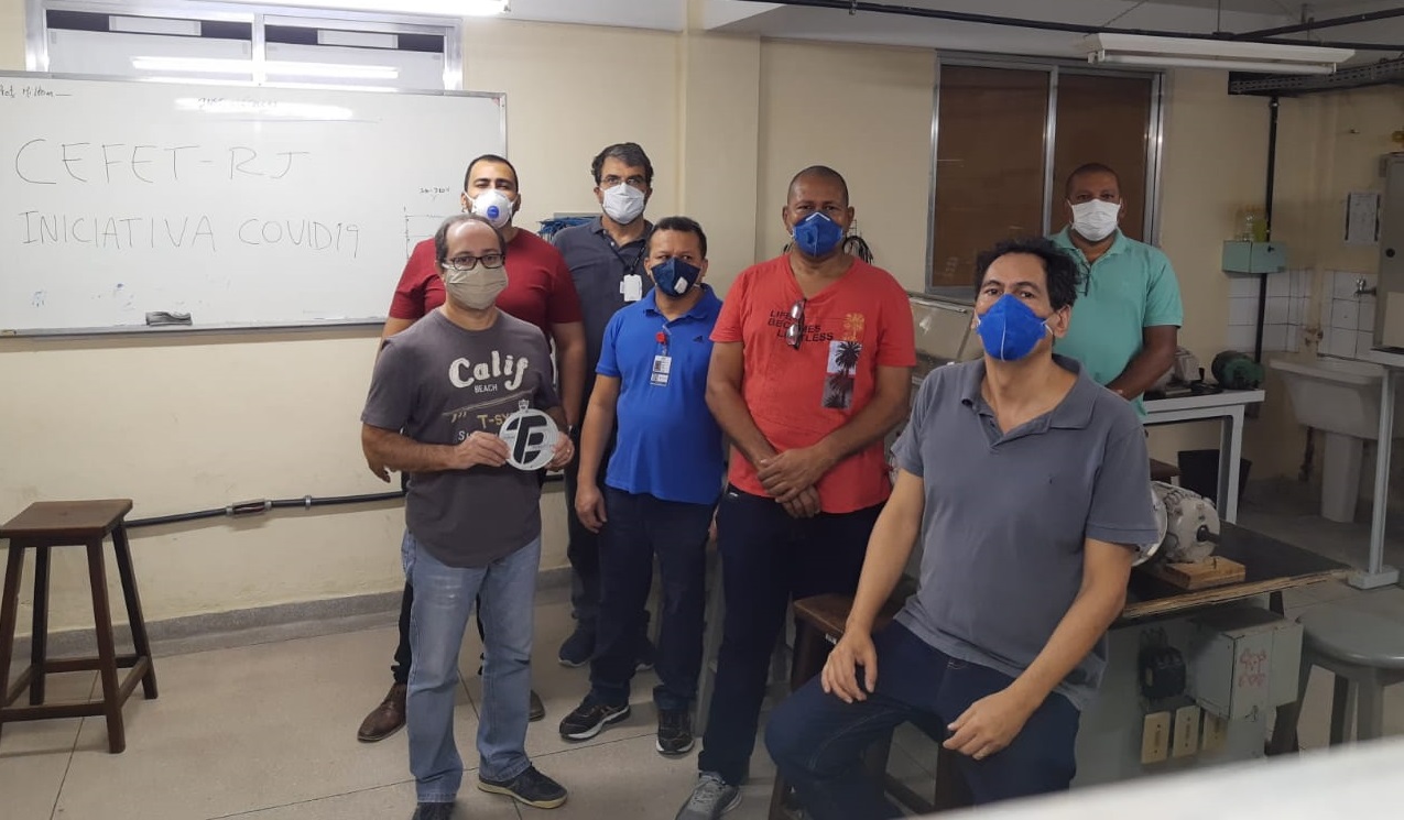 Professores e engenheiros criam central de reparos de ventiladores mecânicos 01 05 parte equipe2 cefet