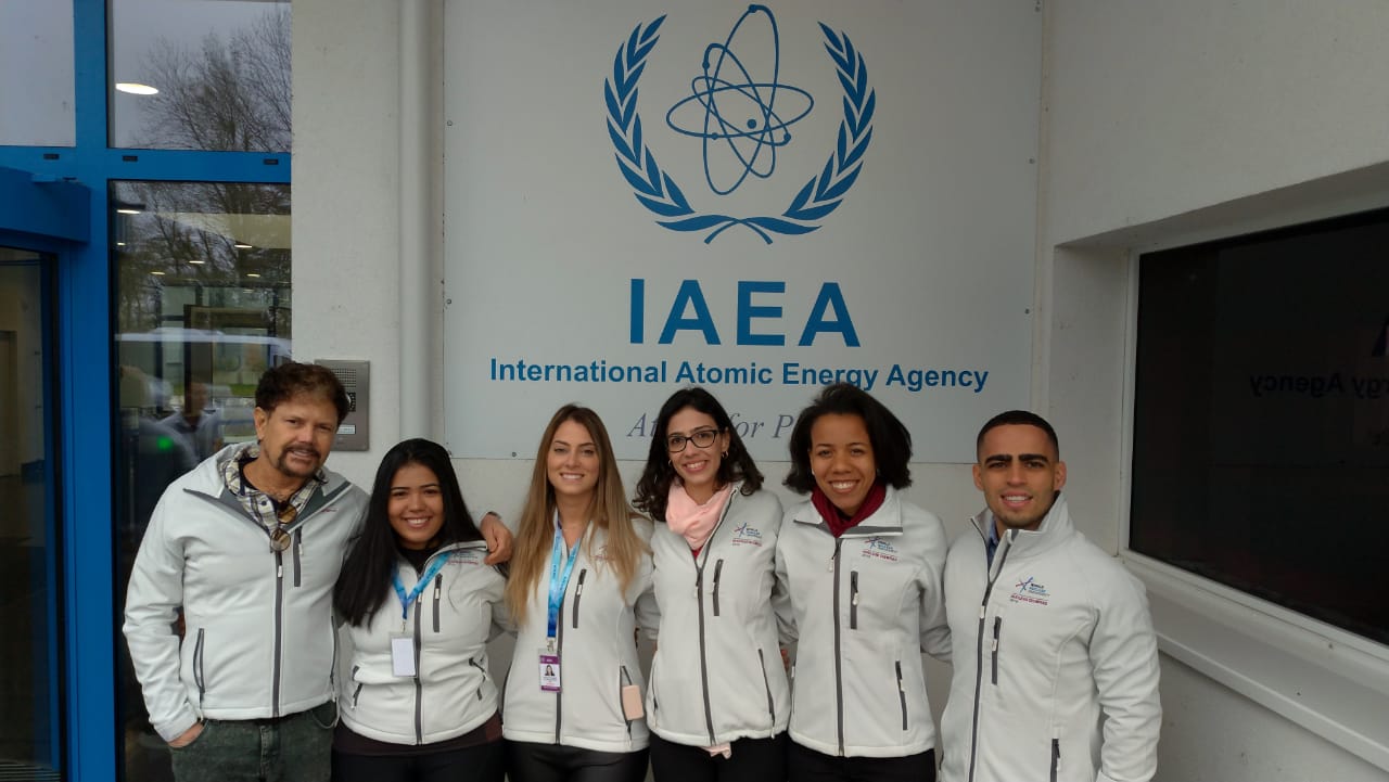 Equipe brasileira vence a Olimpíada Nuclear 2019 em Viena, na Áustria 1 Equipe brasileira vence a Olimpíada Nuclear 2019 em Viena, na Áustria 04 11 equipe brasileira olimpiadas