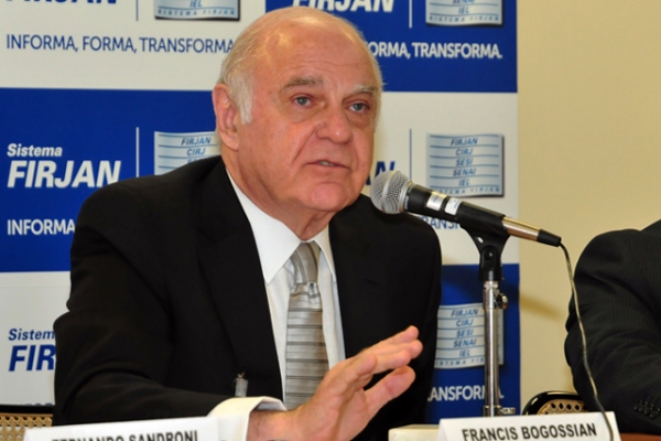 Francis reafirma a importância de inspeções e manutenções para o Conselho de Tecnologia da Firjan 1366339822