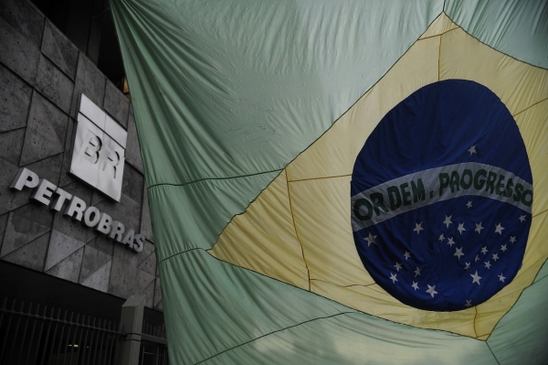 Pré-Sal garante a inserção geopolítica global do Brasil ao longo do século XXI 1 Pré-Sal garante a inserção geopolítica global do Brasil ao longo do século XXI 1458759361