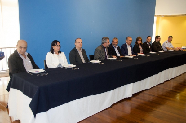 Clube de Engenharia homenageia Embrapa 2 Clube de Engenharia homenageia Embrapa 1468350288