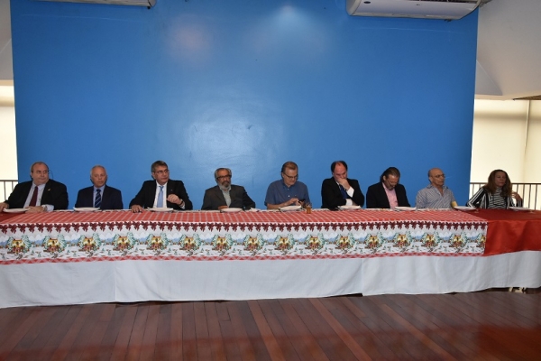 Democracia, Desenvolvimento e Soberania são os votos do Clube de Engenharia para 2017 3 Democracia, Desenvolvimento e Soberania são os votos do Clube de Engenharia para 2017 1481917784