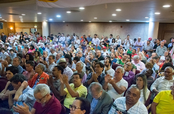 Em defesa da soberania nacional, Frente Parlamentar Mista é lançada no Clube de Engenharia 1 Em defesa da soberania nacional, Frente Parlamentar Mista é lançada no Clube de Engenharia 1506984380