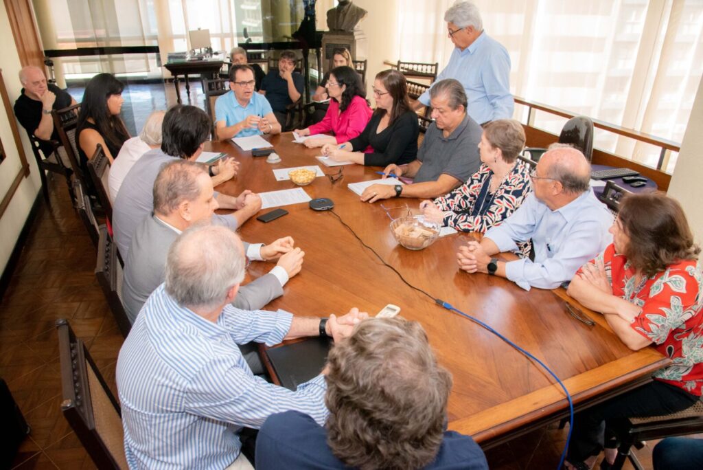 Riscos em aprovação de projeto de lei que trata de avaliação de imóveis da União são expostos em reunião no Clube 6 Riscos em aprovação de projeto de lei que trata de avaliação de imóveis da União são expostos em reunião no Clube 6 scaled 1