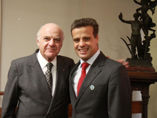 Medalha Pedro Ernesto é entregue a Antonio Neto 4 Medalha Pedro Ernesto é entregue a Antonio Neto antonio neto 4