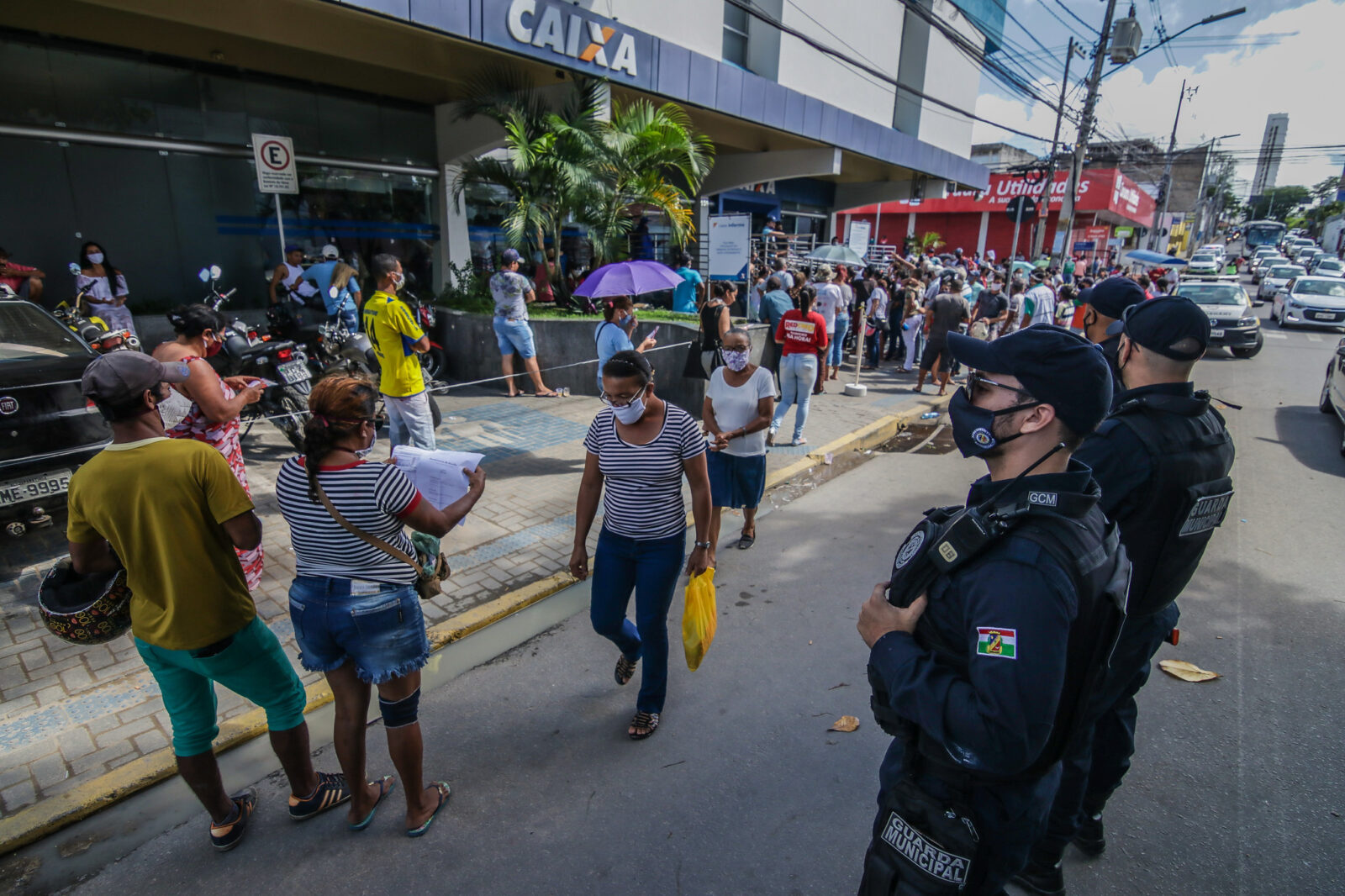 A Irresponsabilidade do Programa de Responsabilidade Social caruaru fila03