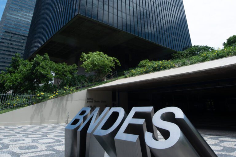 Clube de Engenharia foto andre telles 8960 bndes edificio sede do bndes av republica do chile 100 18 fev 2019