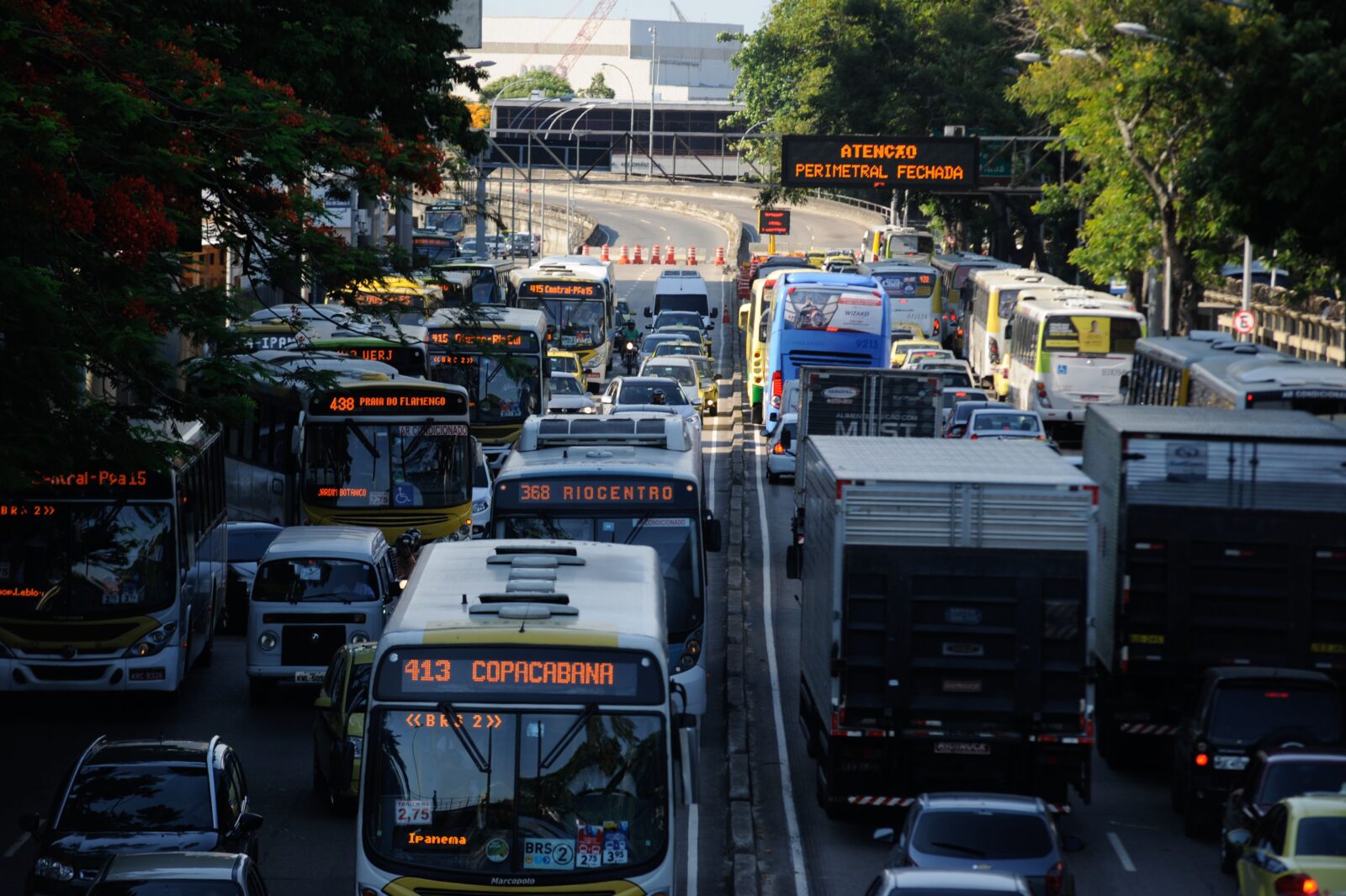 O caos no transporte urbano foto ebc