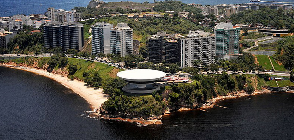 Prefeito de Niterói detalha plano de retomada em palestra promovida pela DCTEC niteroi miolo01