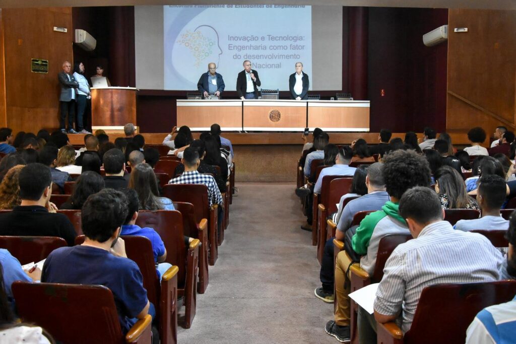 Protagonismo jovem e defesa de princípios marcam sucesso do 2º EFEEng palestra 1 abertura presidentes