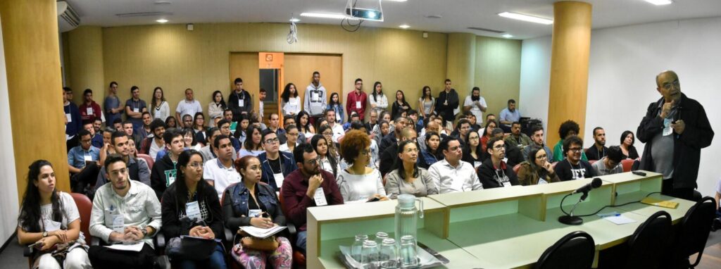 Protagonismo jovem e defesa de princípios marcam sucesso do 2º EFEEng palestra 2a tecnologia em prol da humanidade raymundo oliveira