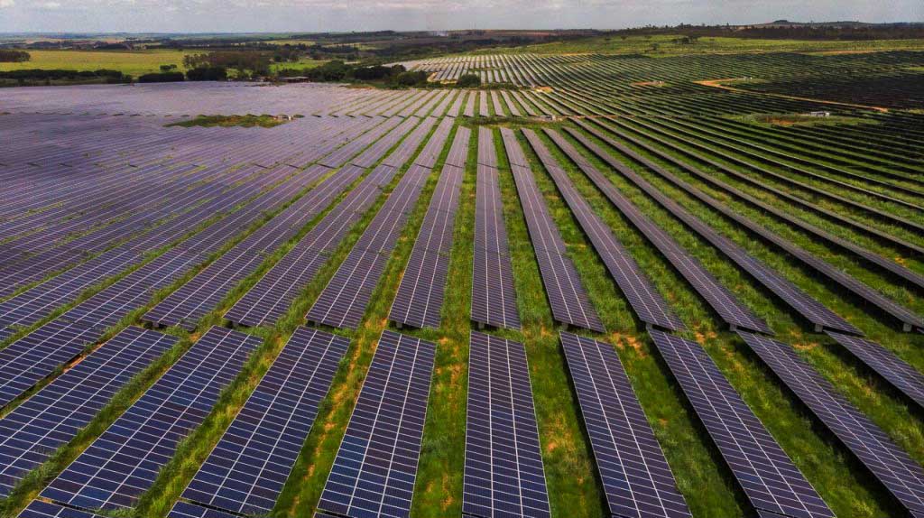 Os benefícios da Geração Solar Distribuída 1 Os benefícios da Geração Solar Distribuída ttt