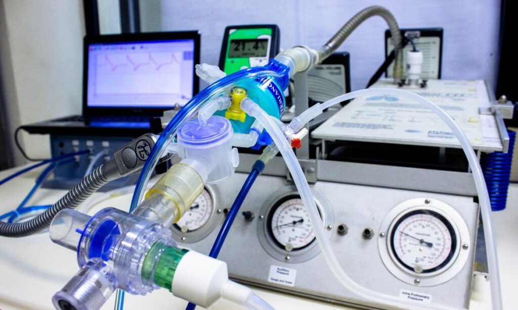 A Engenharia e a pandemia 1 A Engenharia e a pandemia ventiladores pulmonares para covid 19 sao testados com sucesso na ufrj foto ebc agencia petrobras