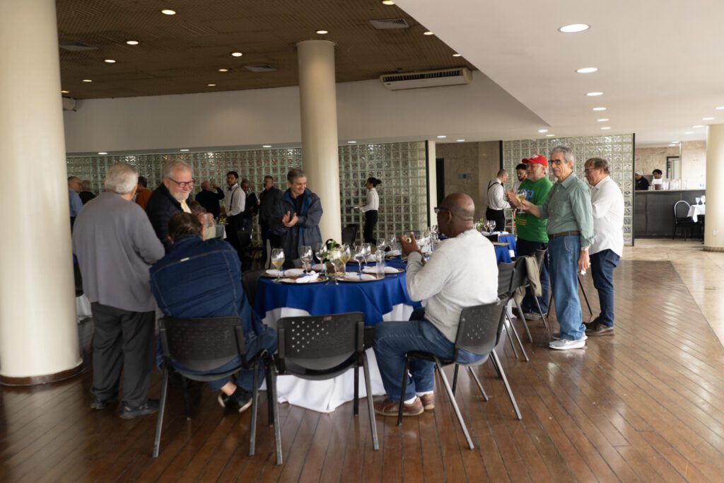 Almoço do Clube marca celebração da democracia rz100088 rz100088