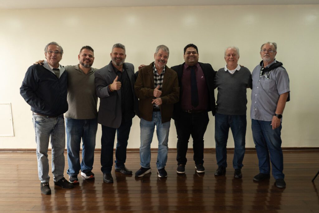 Almoço do Clube marca celebração da democracia 17 Almoço do Clube marca celebração da democracia rz100514 rz100514