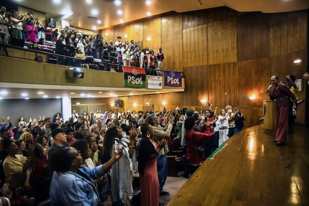 Uma ministra no Clube de Engenharia do Brasil 2 Uma ministra no Clube de Engenharia do Brasil uma ministra no clube de engenharia do brasil uma ministra no clube de engenharia do brasil 2