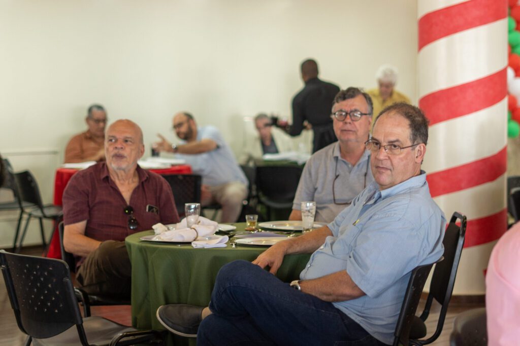 Almoço dá início a celebrações dos 145 anos do Clube 2 Almoço dá início a celebrações dos 145 anos do Clube rz100033 rz100033