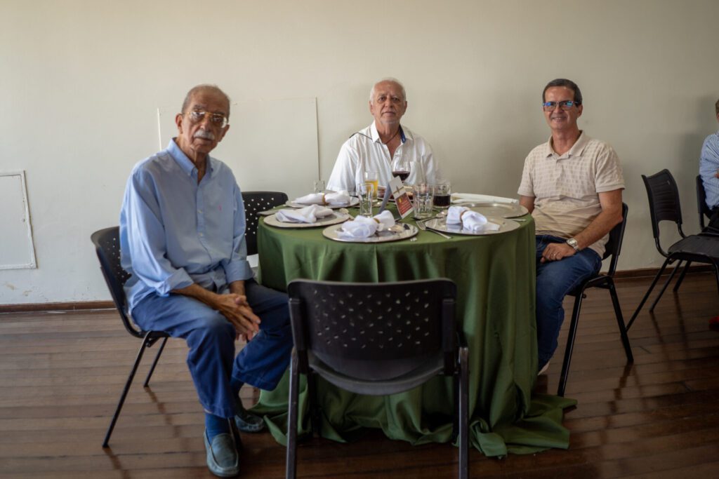 Almoço dá início a celebrações dos 145 anos do Clube 15 Almoço dá início a celebrações dos 145 anos do Clube rz100128 rz100128