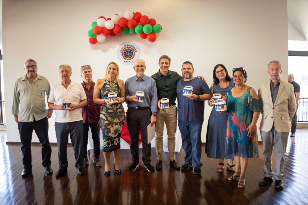 Almoço dá início a celebrações dos 145 anos do Clube 17 Almoço dá início a celebrações dos 145 anos do Clube rz100196 rz100196