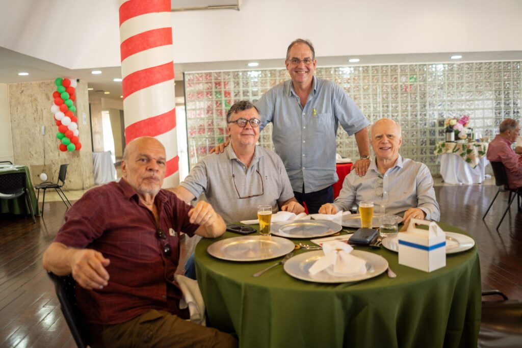 Almoço dá início a celebrações dos 145 anos do Clube 18 Almoço dá início a celebrações dos 145 anos do Clube rz100203 rz100203