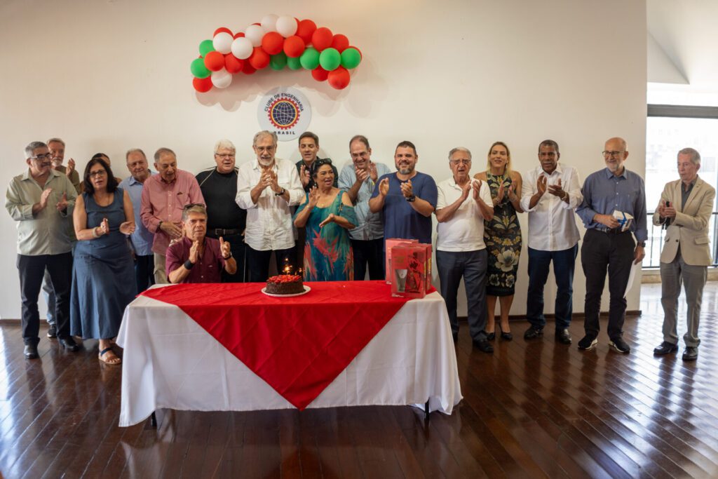 Almoço dá início a celebrações dos 145 anos do Clube 21 Almoço dá início a celebrações dos 145 anos do Clube rz100250 rz100250 1