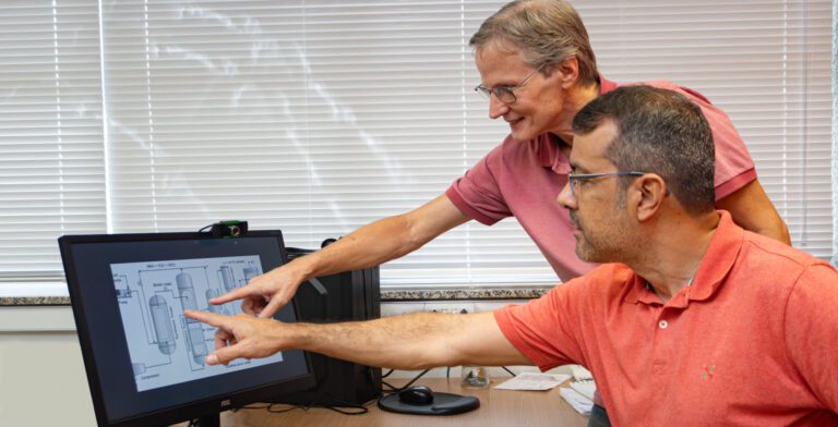 Clube de Engenharia bloqueio do ira acende alerta no agro e reafirma urgencia da pesquisa sobre fertilizantes bloqueio do ira acende alerta no agro e reafirma urgencia da pesquisa sobre fertilizantes