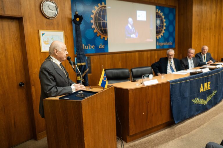 Clube de Engenharia presidente do clube e homenageado em sessao solene da academia nacional de engenharia presidente do clube e homenageado em sessao solene da academia nacional de engenharia