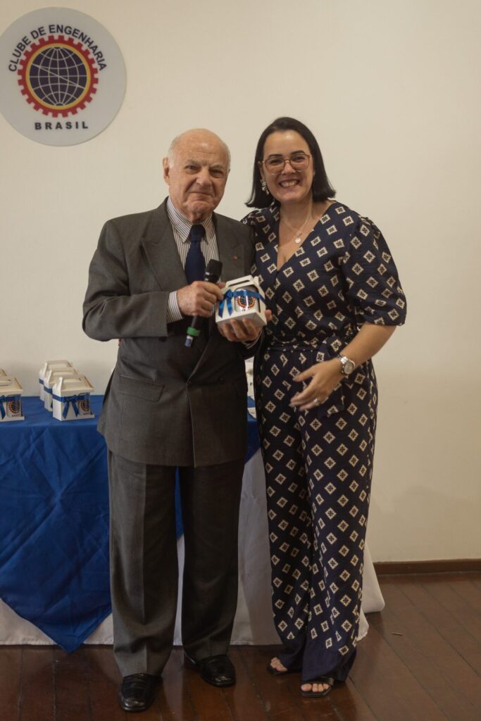 Almoço de julho no Clube presta homenagem a Paulo Poggi e aos aniversariantes almoco de julho no clube presta homenagem a paulo poggi e aos aniversariantes almoco de julho no clube presta homenagem a paulo poggi e aos aniversariantes 18