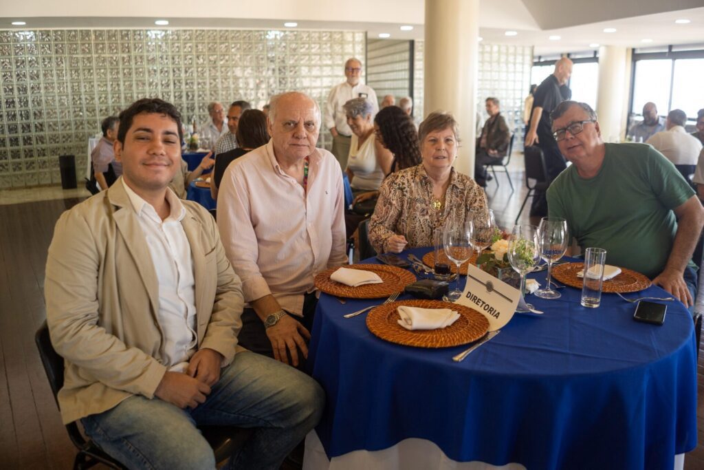 Almoço de julho no Clube presta homenagem a Paulo Poggi e aos aniversariantes almoco de julho no clube presta homenagem a paulo poggi e aos aniversariantes almoco de julho no clube presta homenagem a paulo poggi e aos aniversariantes 26