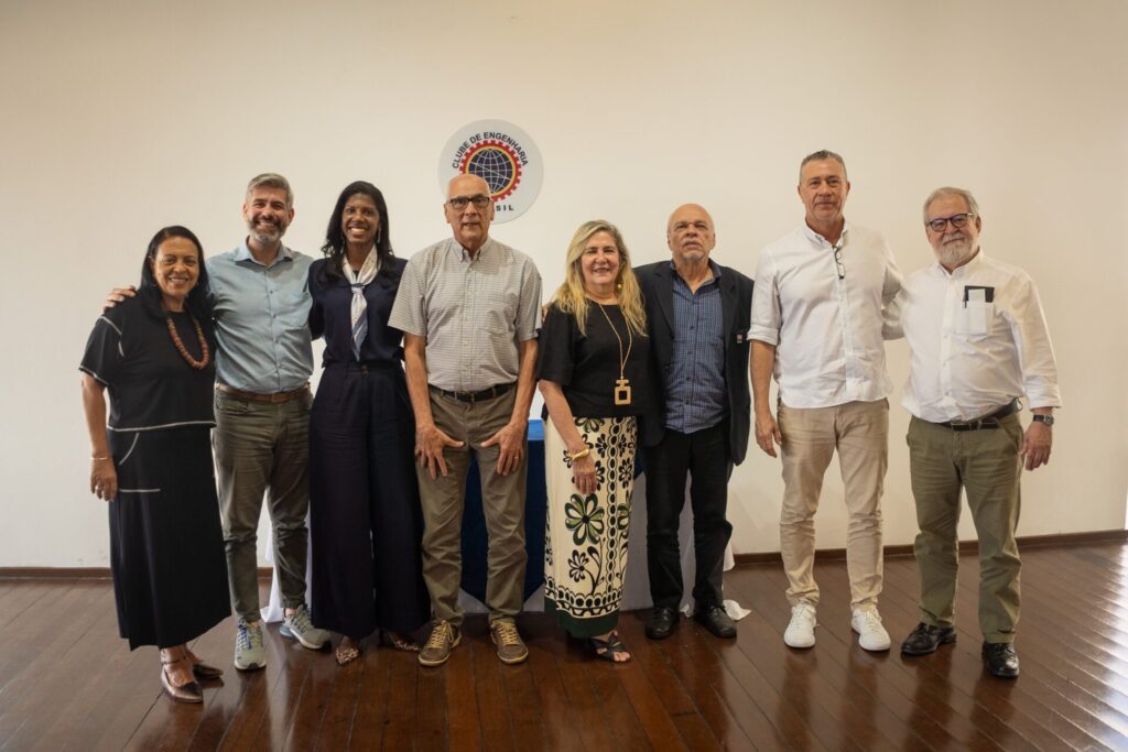 Almoço de julho no Clube presta homenagem a Paulo Poggi e aos aniversariantes almoco de julho no clube presta homenagem a paulo poggi e aos aniversariantes almoco de julho no clube presta homenagem a paulo poggi e aos aniversariantes 5