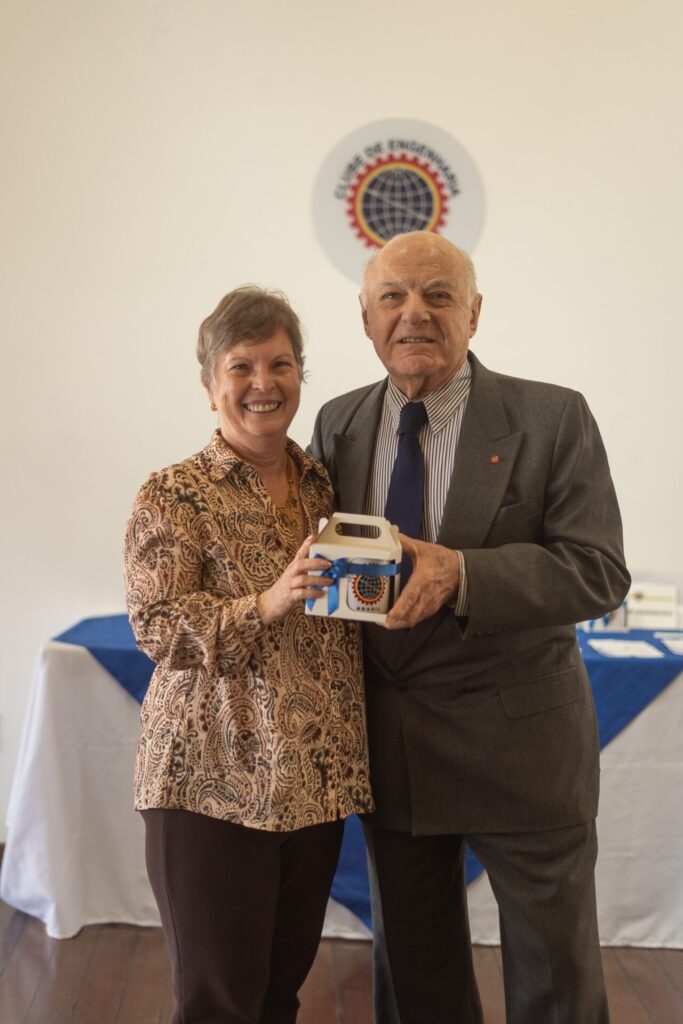 Almoço de julho no Clube presta homenagem a Paulo Poggi e aos aniversariantes almoco de julho no clube presta homenagem a paulo poggi e aos aniversariantes almoco de julho no clube presta homenagem a paulo poggi e aos aniversariantes 6