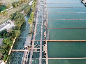Foto de destaque: Estação de Tratamento de Água do Guandu.