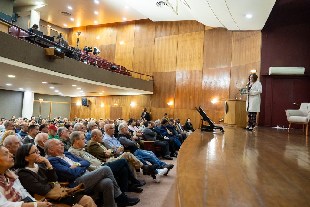 Petrobras é empresa estratégica para o desenvolvimento e a soberania do Brasil 3 Petrobras é empresa estratégica para o desenvolvimento e a soberania do Brasil petrobras e empresa estrategica para o desenvolvimento e soberania do brasil petrobras e empresa estrategica para o desenvolvimento e soberania do brasil 5 1024x683 petrobras e empresa estrategica par