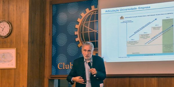 Paulo Alcantara Gomes