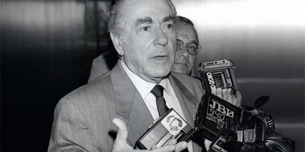 Leonel Brizola, em 1984. Crédito: Agência Brasil/Creative Commons.